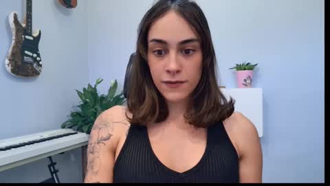 Thalia online show from November 29, 2025, 6:11 pm