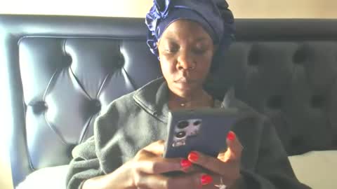 Harris online show from November 1, 2025, 6:26 am