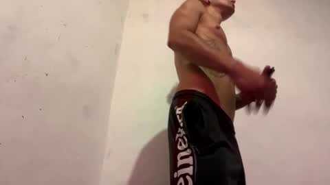 breanexe online show from October 15, 2025, 8:31 pm