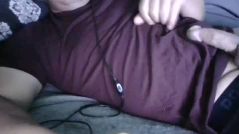Snapshot of breed_u_ chatting on July 12, 2026, 5:42 am breed_u_ online show from July 12, 2026, 5:42 am