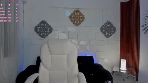 Breex online show from January 10, 2025, 11:18 pm