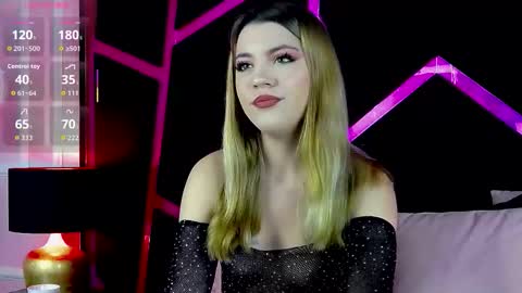 Snapshot of breezelle chatting on January 11, 2026, 5:29 pm Zeline online show from January 11, 2026, 5:29 pm