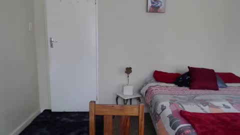 ask me lol online show from December 27, 2024, 6:24 am