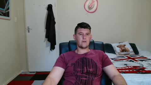 ask me lol online show from February 15, 2026, 4:36 pm