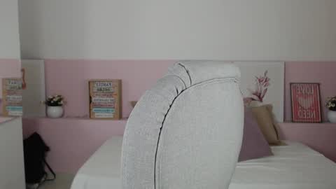 Snapshot of brendathompson_ chatting on February 1, 2025, 12:16 pm Brenda online show from February 1, 2025, 12:16 pm