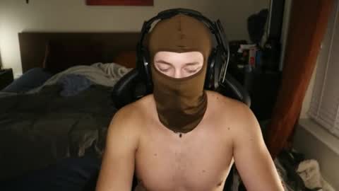 Snapshot of brentonverde chatting on November 16, 2025, 11:21 pm brentonverde online show from November 16, 2025, 11:21 pm