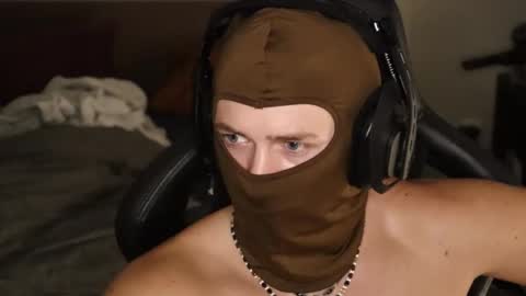 Snapshot of brentonverde chatting on November 24, 2025, 11:15 pm brentonverde online show from November 24, 2025, 11:15 pm