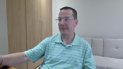 Snapshot of brettdj chatting on September 14, 2025, 1:54 pm Brett online show from September 14, 2025, 1:54 pm