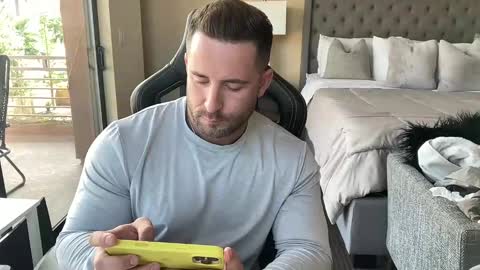 Brett Mycles online show from September 17, 2025, 8:32 pm