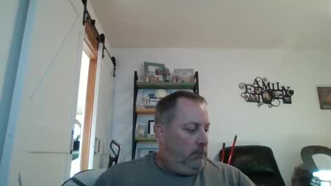 hey online show from December 3, 2024, 8:17 pm