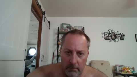 hey online show from September 27, 2025, 4:12 pm