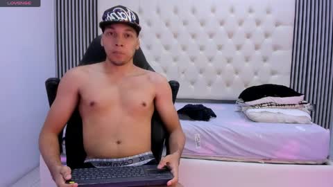 briam_dunkan online show from April 11, 2026, 2:54 pm