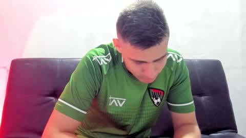 Snapshot of brian_mac chatting on January 28, 2025, 6:05 am brian_mac online show from January 28, 2025, 6:05 am