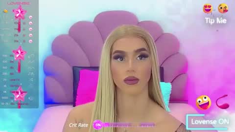 Snapshot of briana_sex32 chatting on December 19, 2024, 9:51 am BRIANA online show from December 19, 2024, 9:51 am