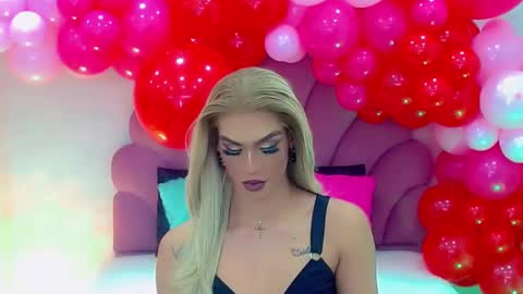 Snapshot of briana_sex32 chatting on December 25, 2024, 4:01 am BRIANA online show from December 25, 2024, 4:01 am