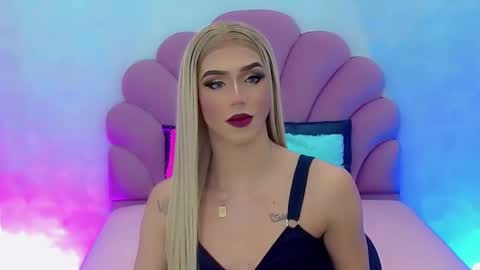 Snapshot of briana_sex32 chatting on January 7, 2025, 2:20 am BRIANA online show from January 7, 2025, 2:20 am