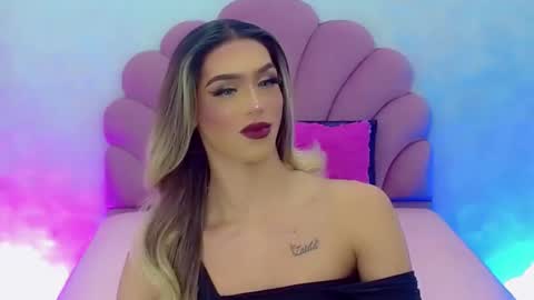 Snapshot of briana_sex32 chatting on January 15, 2025, 5:19 am BRIANA online show from January 15, 2025, 5:19 am