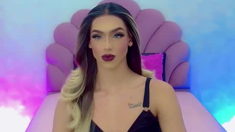 Snapshot of briana_sex32 chatting on January 15, 2025, 8:20 am BRIANA online show from January 15, 2025, 8:20 am
