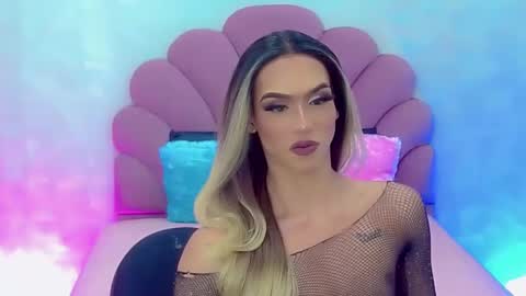 Snapshot of briana_sex32 chatting on January 22, 2025, 10:29 am BRIANA online show from January 22, 2025, 10:29 am