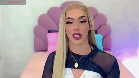 Snapshot of briana_sex32 chatting on February 12, 2025, 9:54 pm BRIANA online show from February 12, 2025, 9:54 pm