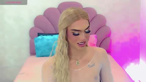 Snapshot of briana_sex32 chatting on February 15, 2025, 7:49 am BRIANA online show from February 15, 2025, 7:49 am
