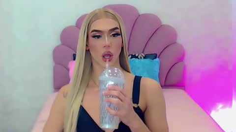 Snapshot of briana_sex32 chatting on February 20, 2025, 9:55 am BRIANA online show from February 20, 2025, 9:55 am