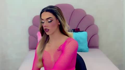 Snapshot of briana_sex32 chatting on March 3, 2025, 8:05 am BRIANA online show from March 3, 2025, 8:05 am