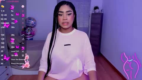 Snapshot of briana_walker chatting on November 15, 2025, 11:07 am briana online show from November 15, 2025, 11:07 am