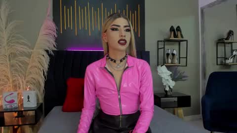 briana_white online show from February 13, 2025, 8:13 pm