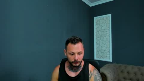 Snapshot of brianhunts chatting on July 19, 2026, 4:49 am Brian online show from July 19, 2026, 4:49 am