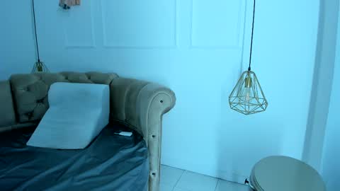 Brianna  online show from February 24, 2025, 12:48 pm