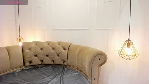 Brianna  online show from March 4, 2025, 12:12 pm