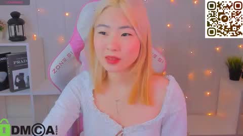 Bridget online show from November 26, 2025, 1:39 am