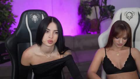 Diamonds Girls online show from October 9, 2025, 8:01 am
