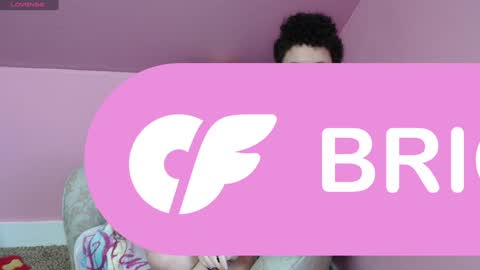 Snapshot of bright_pink_strawberry chatting on January 26, 2025, 5:55 pm Strawberry online show from January 26, 2025, 5:55 pm