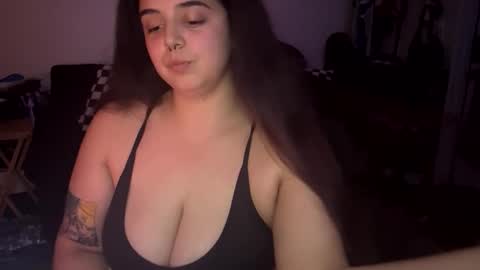 Snapshot of briibaka chatting on April 13, 2026, 3:12 am BriBriSub online show from April 13, 2026, 3:12 am