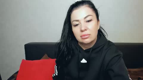 Snapshot of brilliantegirl_ chatting on November 15, 2025, 9:39 am brilliantegirl_ online show from November 15, 2025, 9:39 am