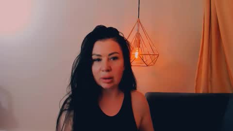 brilliantegirl_ online show from March 10, 2026, 8:36 pm