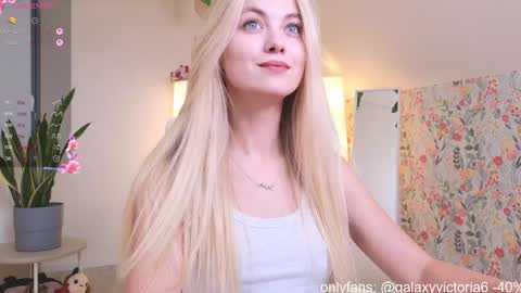 Vi. online show from November 2, 2025, 1:02 pm