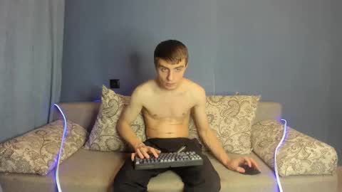 Snapshot of bristlebback chatting on October 30, 2025, 5:13 pm bristlebback online show from October 30, 2025, 5:13 pm