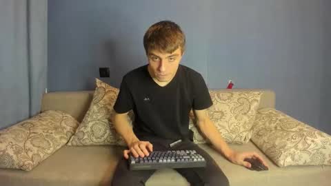 Snapshot of bristlebback chatting on November 18, 2025, 4:11 pm bristlebback online show from November 18, 2025, 4:11 pm