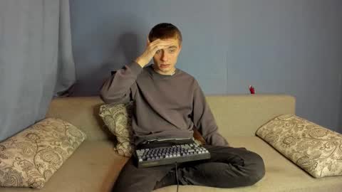 Snapshot of bristlebback chatting on January 8, 2026, 5:59 pm bristlebback online show from January 8, 2026, 5:59 pm