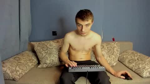 Snapshot of bristlebback chatting on January 17, 2026, 5:38 pm bristlebback online show from January 17, 2026, 5:38 pm