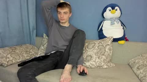 bristlebback online show from April 26, 2026, 5:21 pm