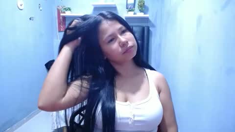 britanyx1 online show from April 10, 2026, 1:27 pm