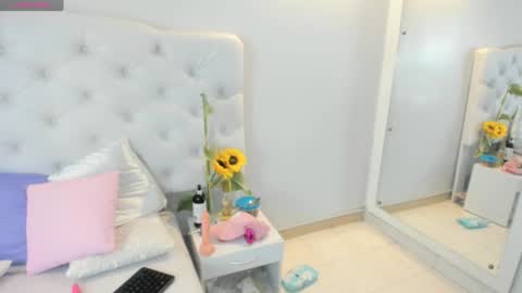 Brithany Rousee online show from December 5, 2024, 10:23 pm