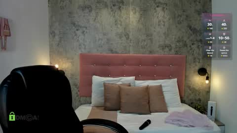 Brithany online show from September 30, 2025, 12:54 pm