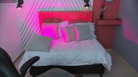 britney_collins_ online show from June 10, 2026, 7:24 pm