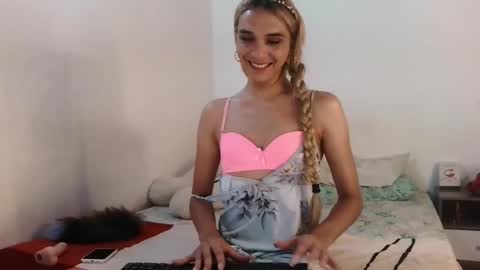Britney online show from September 8, 2025, 11:48 pm