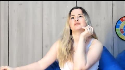 Snapshot of britney_night chatting on January 31, 2026, 7:11 pm Betty Lara-real name online show from January 31, 2026, 7:11 pm